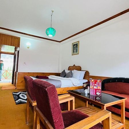 Sita Classic, Most Comfortable Family Hotel In Manali Buitenkant foto