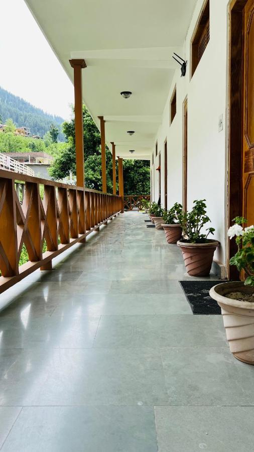 Sita Classic, Most Comfortable Family Hotel In Manali Buitenkant foto