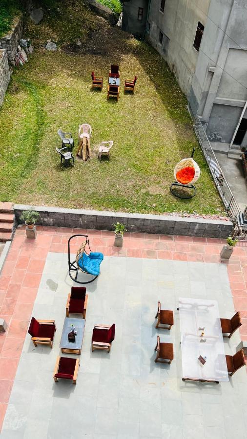 Sita Classic, Most Comfortable Family Hotel In Manali Buitenkant foto